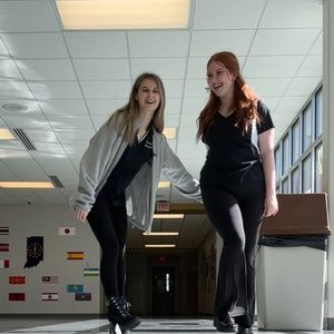 Meet your Posher, Julia